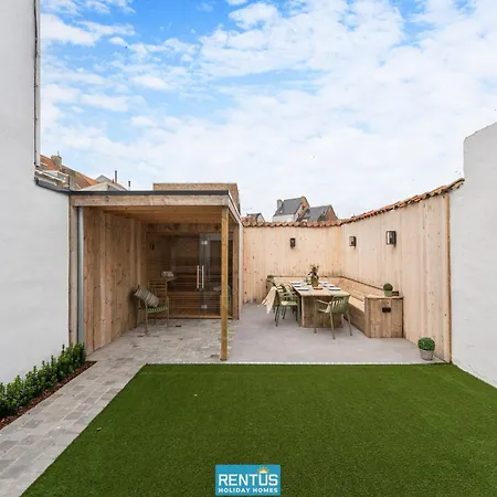 Casa Diva - Renovated House For 12 In * Blankenberge