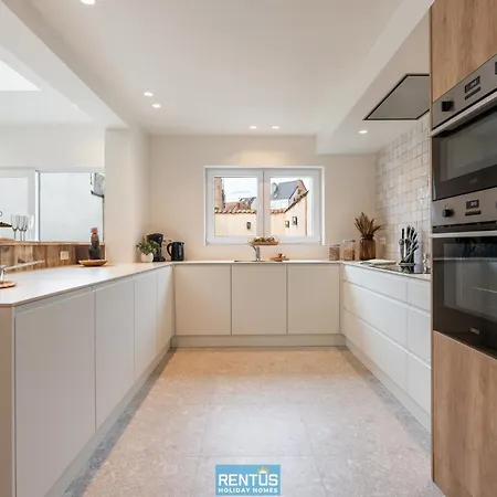 Casa Diva - Renovated House For 12 In * Blankenberge