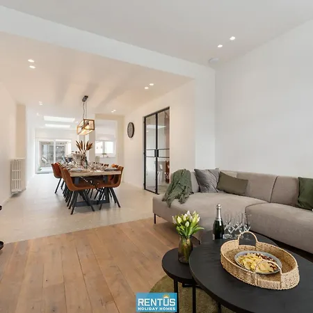 Casa Diva - Renovated House For 12 In Vakantiehuis *