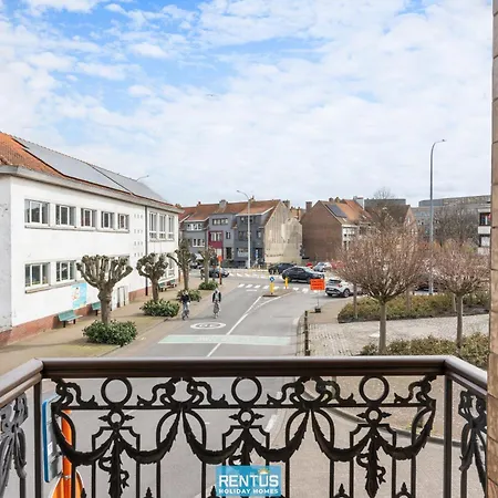 Casa Diva - Renovated House For 12 In Blankenberge