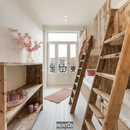 Дом отдыха Casa Diva - Renovated House For 12 In