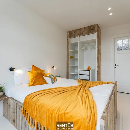 Дом отдыха Casa Diva - Renovated House For 12 In Бланкенберге