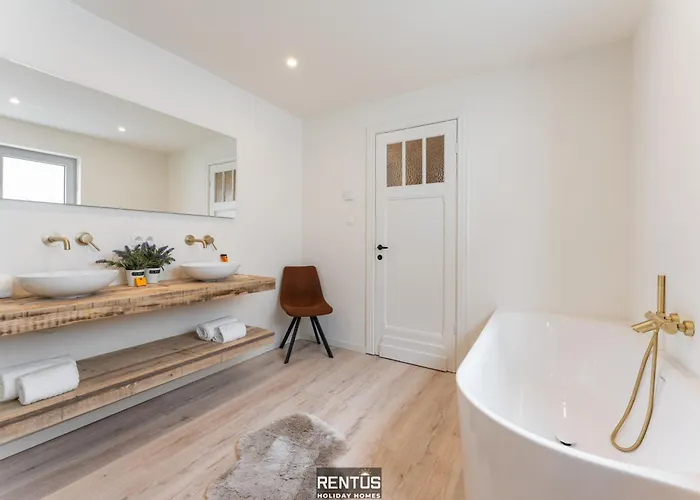 Casa Diva - Renovated House For 12 In Blankenberge