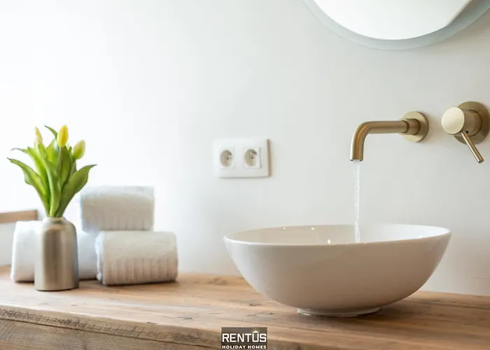 Casa Diva - Renovated House For 12 In * Blankenberge