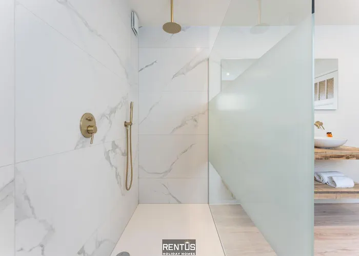 Сasa de vacaciones Casa Diva - Renovated House For 12 In *