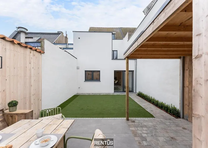 Casa Diva - Renovated House For 12 In Blankenberge