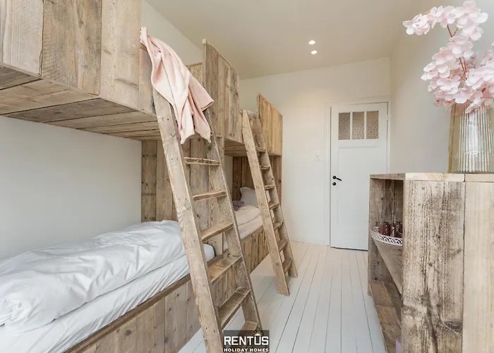 Сasa de vacaciones Casa Diva - Renovated House For 12 In